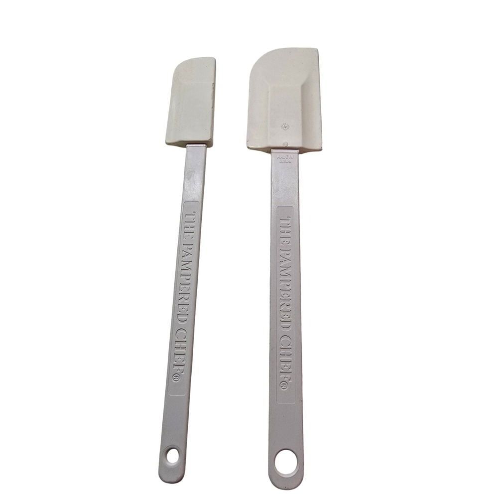 Pampered Chef Classic & Skinny Scraper Spatula Set White Unisex OS Kitchenware